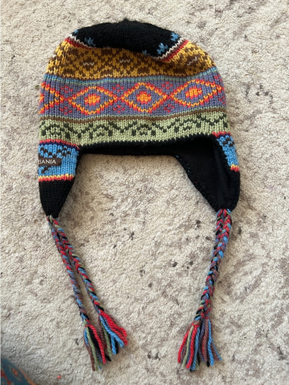 Artesania 100% Wool Winter Hat in Multicolor
